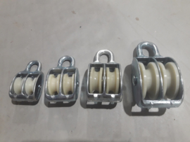 Pulley galvanized with double nylon sheave