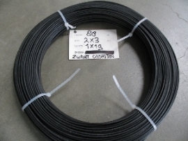 PP overmoulded galvanised steel cable.