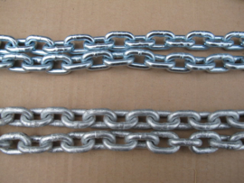 Hot dipped and electro galvanised chain 4 mm short link