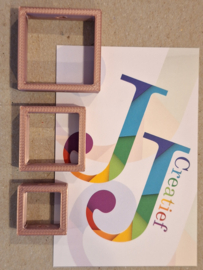 14  Vierkant groot,middle of klein  glanzend oud roze