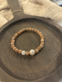 Edelsteen Armband roze maansteen Saya Mala