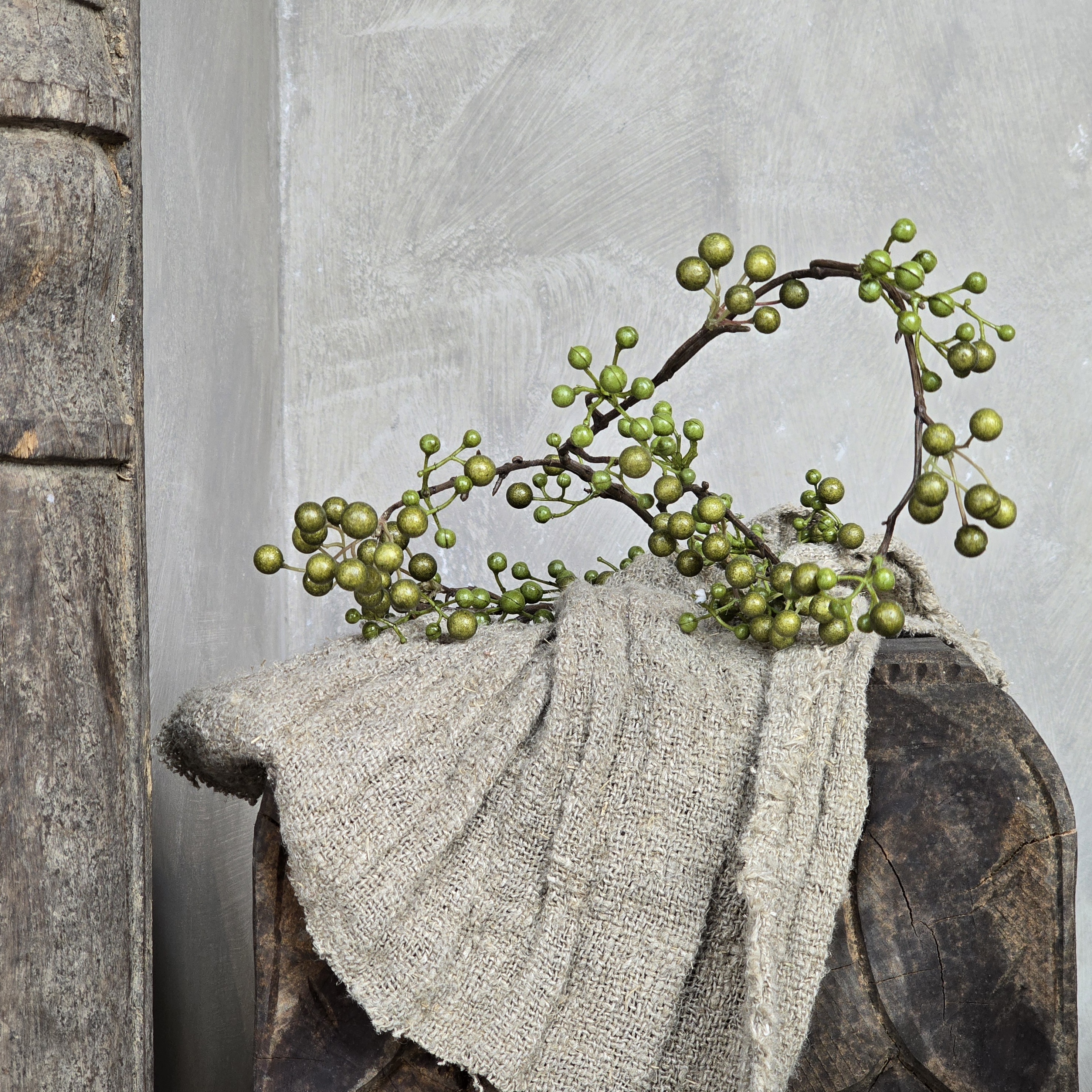 Groene rozebottels groot