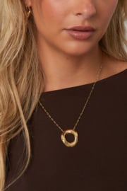 Ketting met groot rondje goud
