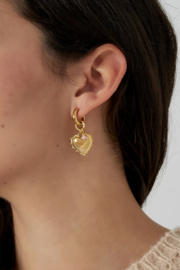 Oorbellen stainless steel in goud en zilver met hartje en kraal