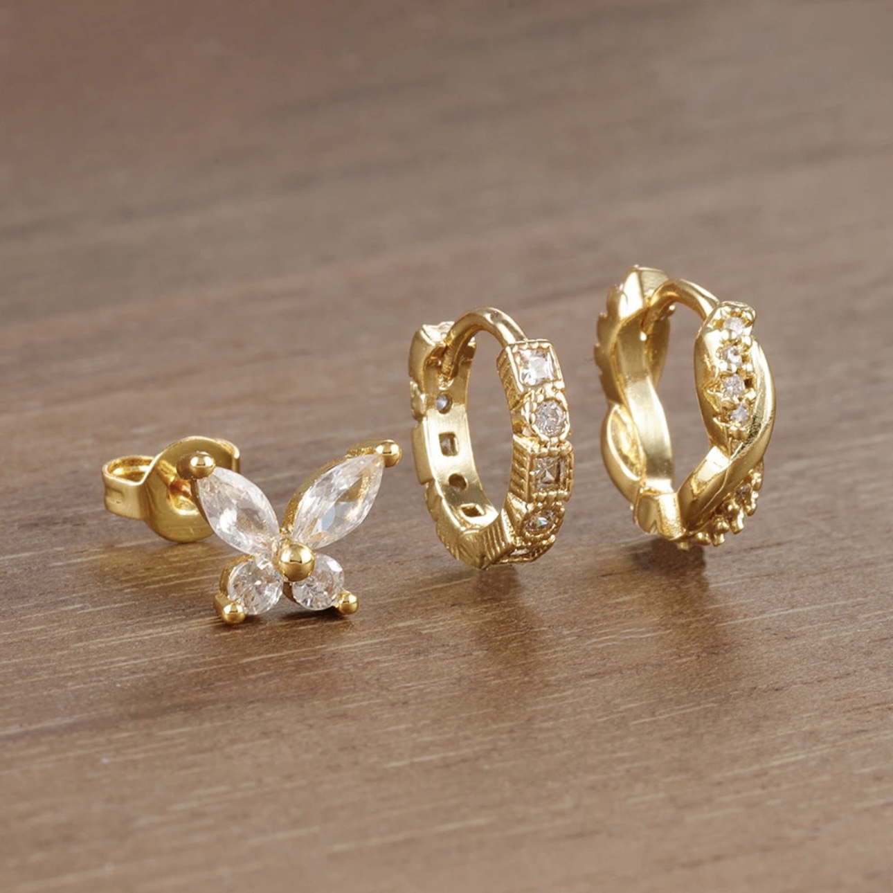 Earparty voor 3 gaatjes butterfly rings