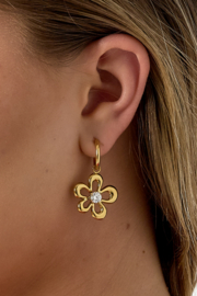 Oorbellen stainless steel goud met bloem