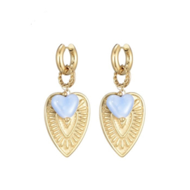 Oorbellen stainless steel goud met bedel hart en blauwe kraal