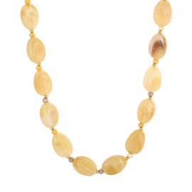 Grote kralenketting beige