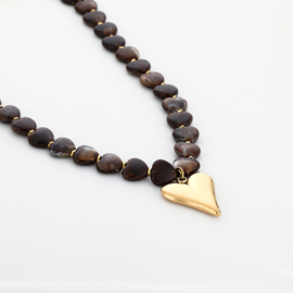 Kralen ketting hartjes bruin met goud hart