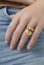 Statement ring