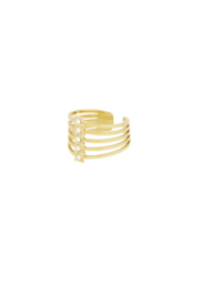 Ring met meerdere lagen en steentjes