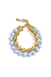 Dubbele armband kralen blauw en bolletjes goud