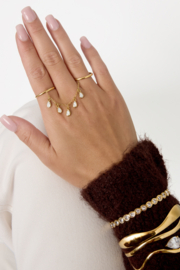 Ring met kettinkje en bedels – stainless steel