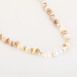Beige kralenketting