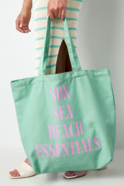 Beach shopper musthaves