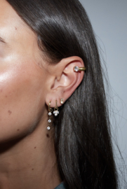 Earcuff brede ring met steen in goud en zilver