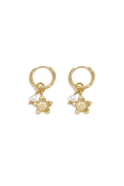 Oorbellen stainless steel goud met bloem en kraaltje