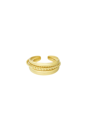 Ring met meerdere lagen