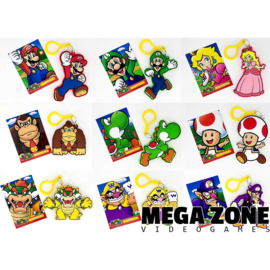 Super Mario Hanger & Trading Card Collector Pack