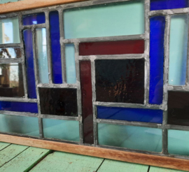 GLAS-IN-LOOD – hanger in houten lijst met kettting