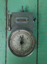 Handtachometer met automatische instelling van de meetbereiken – jaren ‘20