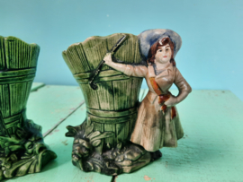 Vaasjes met figuurtjes