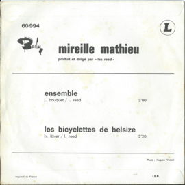 MIREILLE MATHIEU – ENSEMBLE – LES BICYCLETTES DE BELSIZE - 1968  (♪)