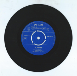 Corry Brokken – De Zigeuners / Een Wals Uit Duizenden – 1960 (♪)