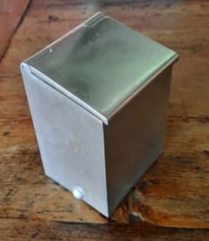 Asbak – Klapbaar, treinmodel, van geanodiseerd aluminium