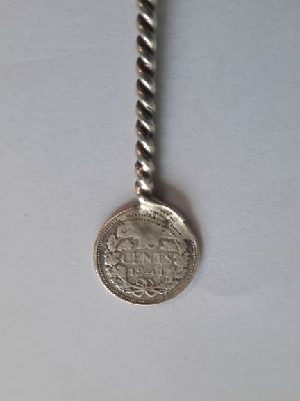 Lepeltje – Wilhelmina, zilver, 10 cent 1941 – halve gulden ca. 1929 – 1940-1945 (2)