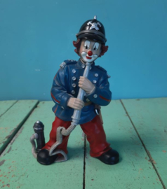 BEELD - Gilde Clowns – De brandweerman, klein