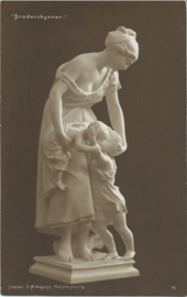 Ansichtkaart – Sculptuur - Broderskyssen im Atelier S. Almquist Helsingborg