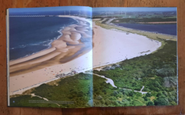 OVER ZEELAND – Karel Tomeï. Rinus Antonisse - 2011