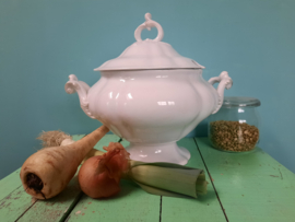 Brocante terrine van Boch Freres