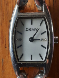 Horloge – DKNY Crossover Stainless Steel Ladies Watch NY4631