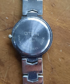 Horloge – CITRON QUARTZ T493T