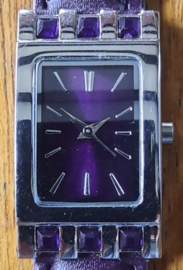 Horloge – AVON, paarse band