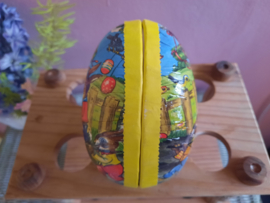 Kartonnen paasei