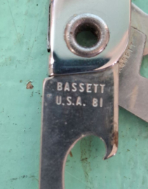 Vintage Trim Pocket Knife Bassett U.S.A. 81