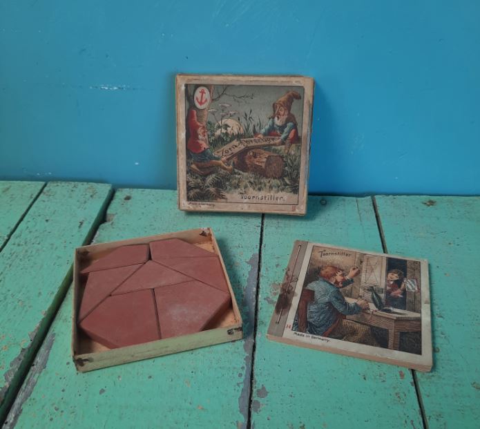 De Toornstiller - Steenraadsel spel, ‘Anchor Puzzle’ van Richter - ca. 1910