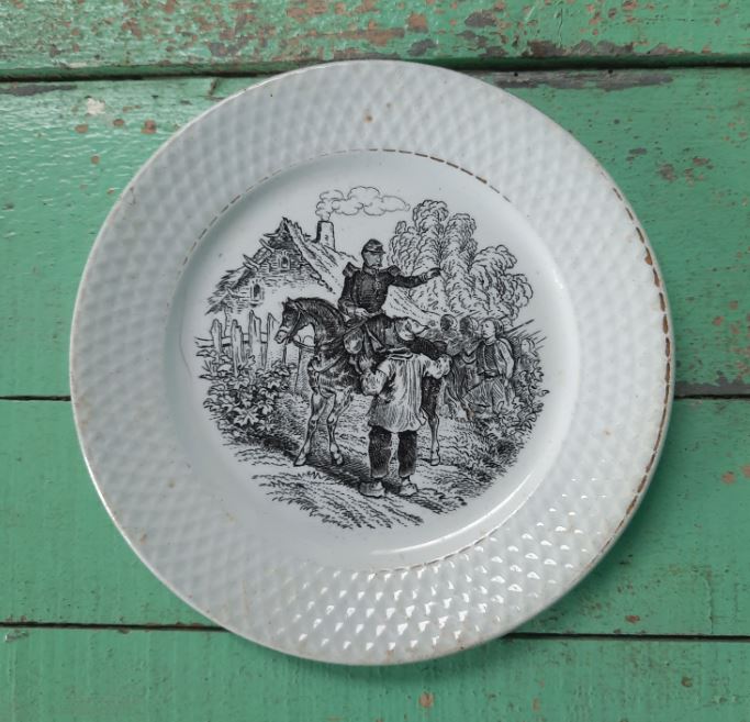 set 2 bordjes P.Regout Militaire