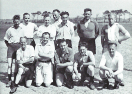 Kent u ze nog . . . die van Oostkapelle – A.J. de Broekert – 1982