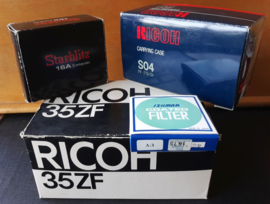 Fotocamera – RICOH 35 ZF met RIKENON LENS f = 40mm 1:2.8 – jaren ‘70