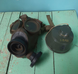 gasmasker T.1. model K – Nederlandse leger MvO, met toebehoren - 1953
