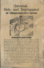 Universal Stick- und Stopfapparat für Nähmaschinen aller Systeme – ca. 1930