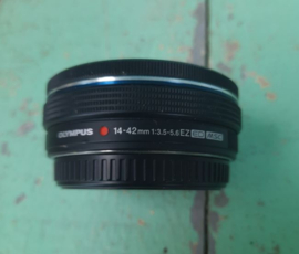 Lens – OLYMPUS – M.ZUIKO DIGITAL 14-42mm 1:3.5-5.6 EZ – ED MSC – ca. 2014