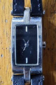 Horloge – NEXT NSL