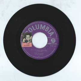 CLIFF RICHARD and The Shadows – FALL IN LOVE WITH YOU / WILLIE AND THE HAND JIVE – 1960 (♪)