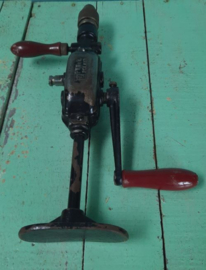 vintage metalen Poolse handboor PWWe10 – jaren ‘50