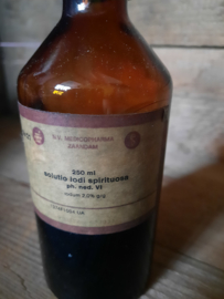 Fles met bakelieten dop